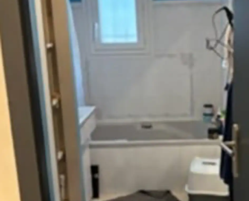 Salle de bain avant travaux Valence